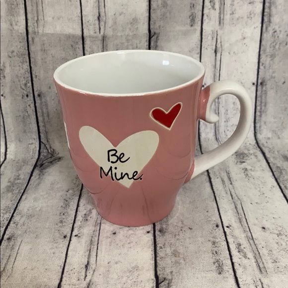 VALENTINES CERAMIC MUG BE MINE! - Picture 1 of 4